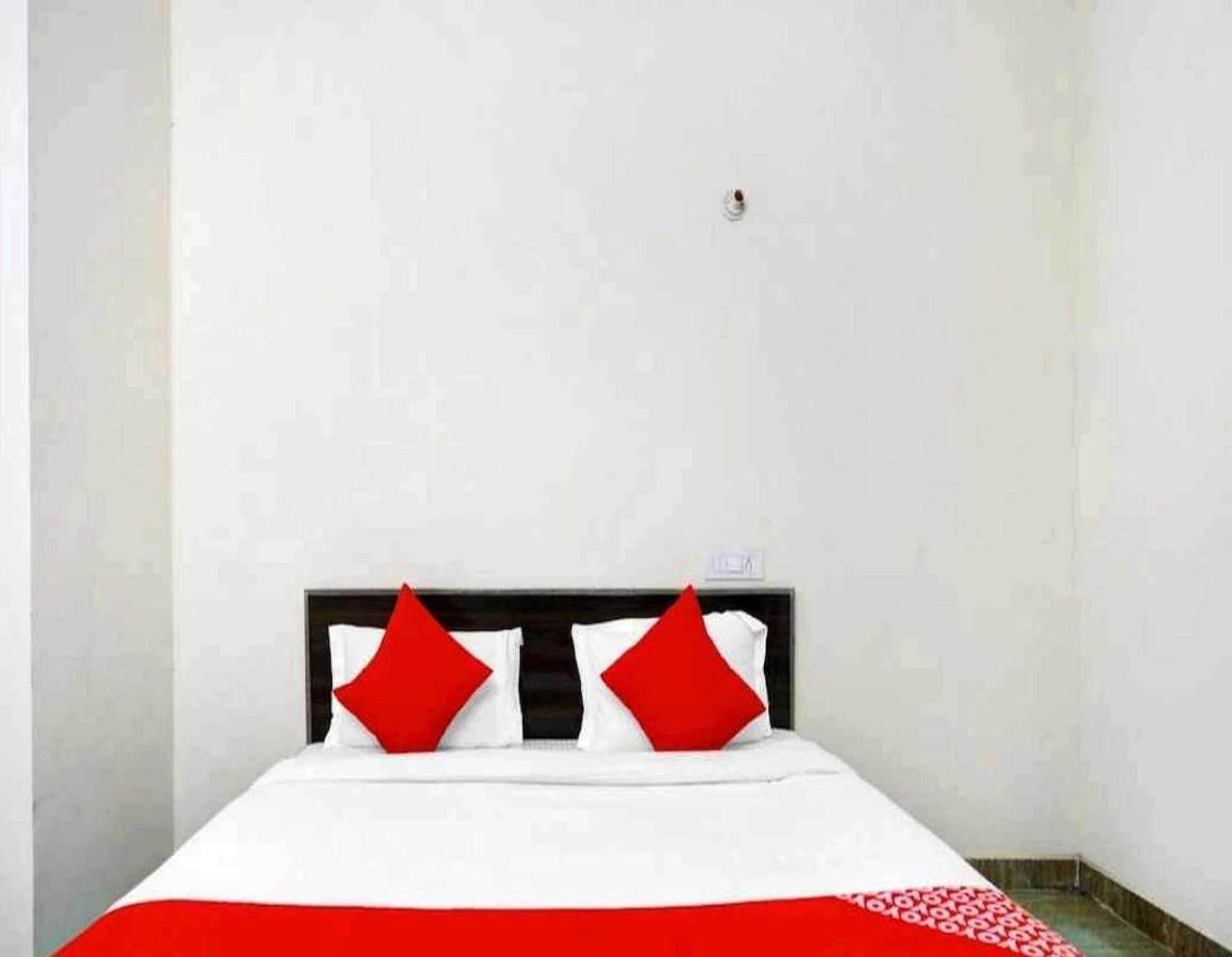 Hotel Sky Bird Bhauli Exterior foto